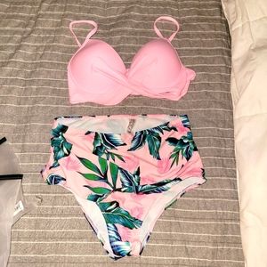 SHEIN BIKINI NWT SIZE LARGE
